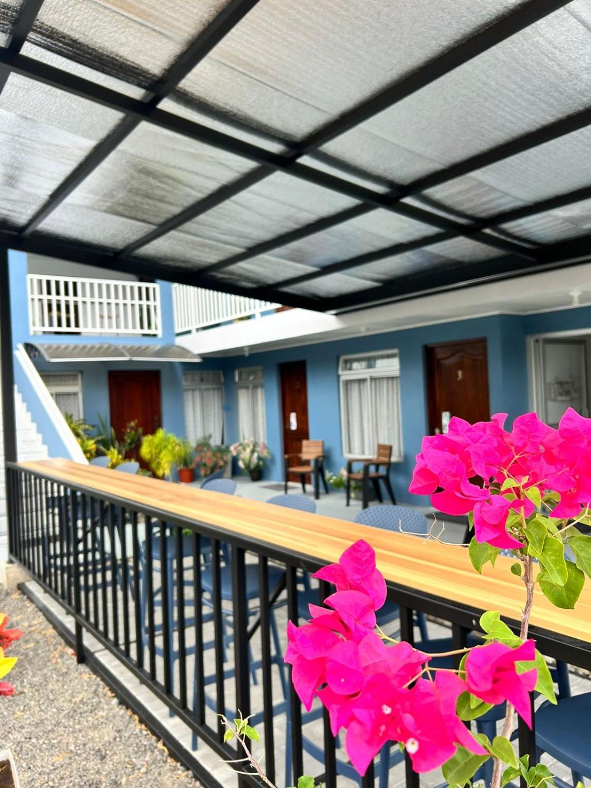 Hotel Alicia La Fortuna Exterior photo